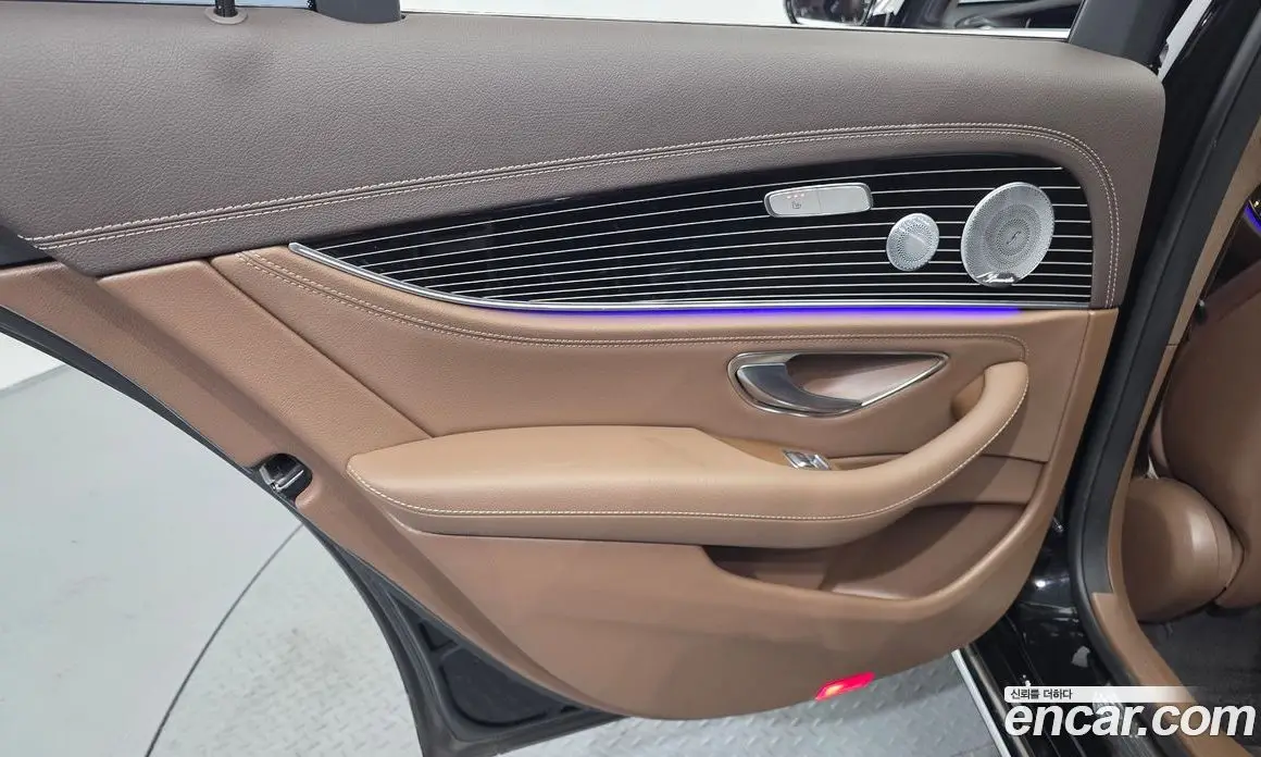 Mercedes-Benz E-Class 2020 3.0 автомат (гидро), фото 15 Mercedes-Benz E-Class 2020 3.0 автомат (гидро), фото 15
