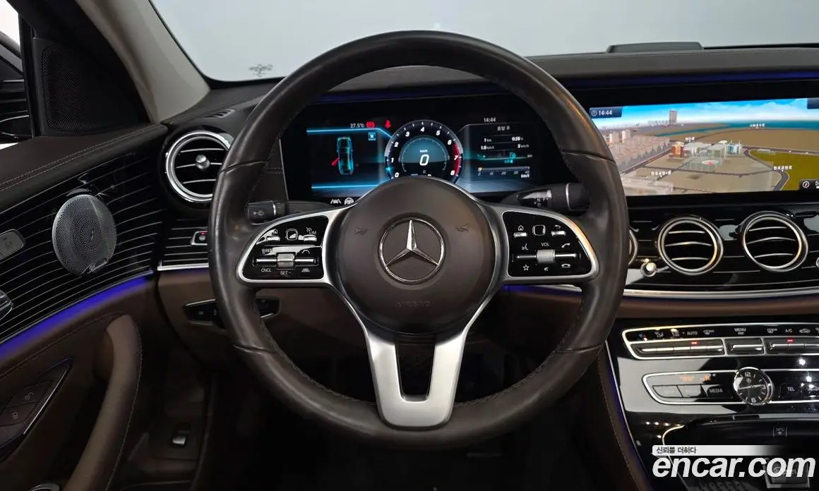 Mercedes-Benz E-Class 2020 3.0 автомат (гидро), фото 20 Mercedes-Benz E-Class 2020 3.0 автомат (гидро), фото 20