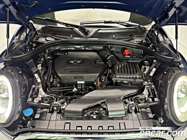 Mini Clubman 2016 2.0 автомат (гидро), миниатюра 8