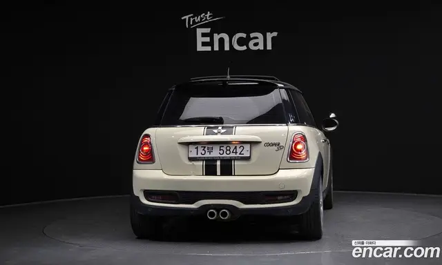 Mini Cooper 2012 2.0 автомат (гидро), миниатюра 4 Mini Cooper 2012 2.0 автомат (гидро), миниатюра 4