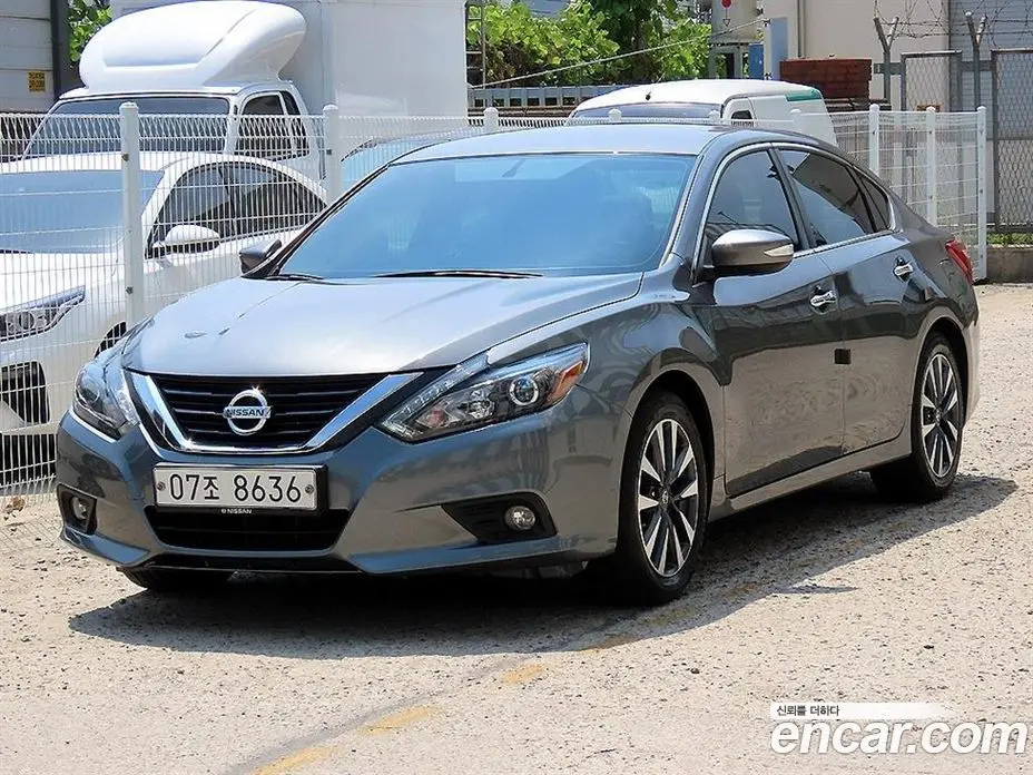 Nissan Altima 2017 2.5 автомат (гидро), фото 2 Nissan Altima 2017 2.5 автомат (гидро), фото 2