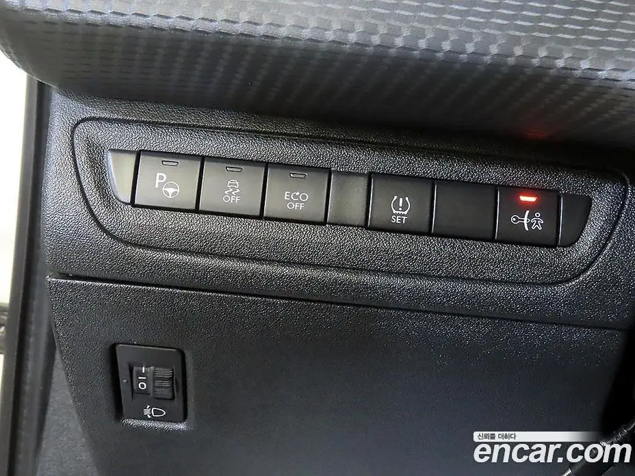 Peugeot 2008 2015 1.6 автомат (гидро), фото 14 Peugeot 2008 2015 1.6 автомат (гидро), фото 14