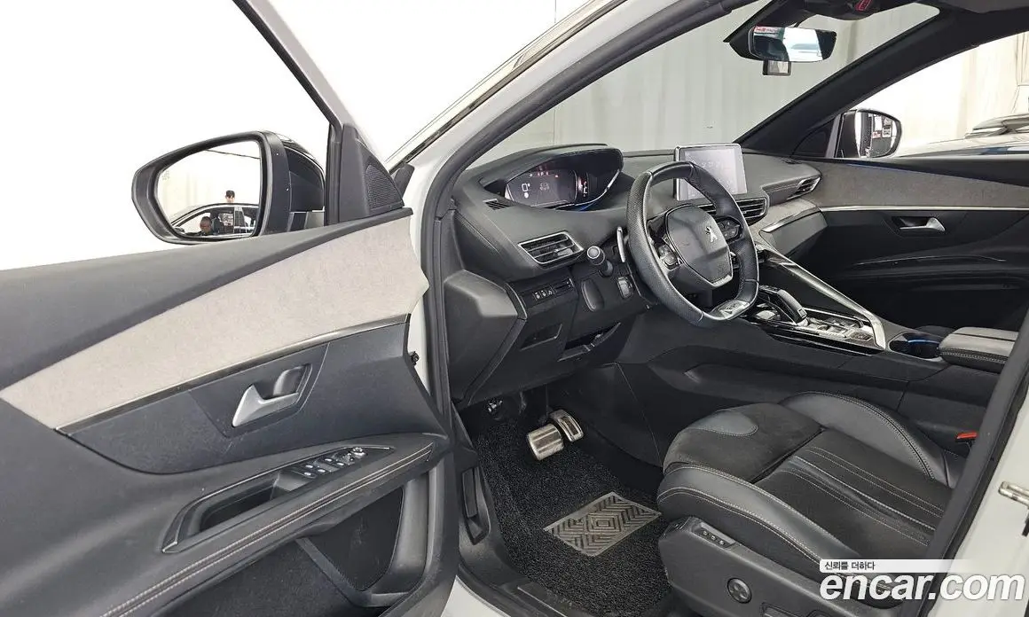 Peugeot 3008 2021 1.5 автомат (гидро), фото 10 Peugeot 3008 2021 1.5 автомат (гидро), фото 10