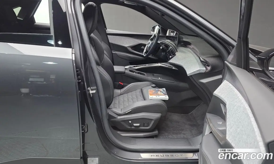 Peugeot 3008 2025 1.2 автомат (гидро), фото 16