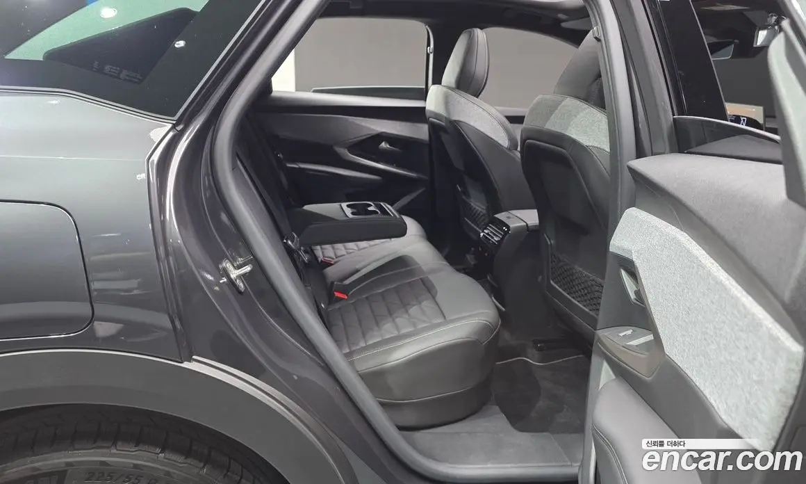 Peugeot 3008 2025 1.2 автомат (гидро), фото 17