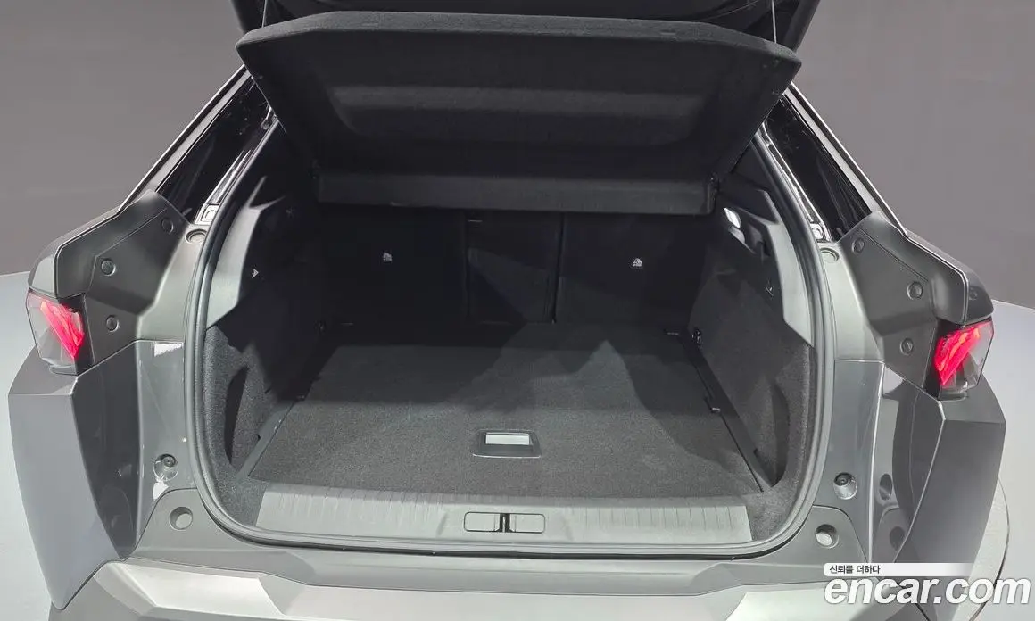 Peugeot 3008 2025 1.2 автомат (гидро), фото 24