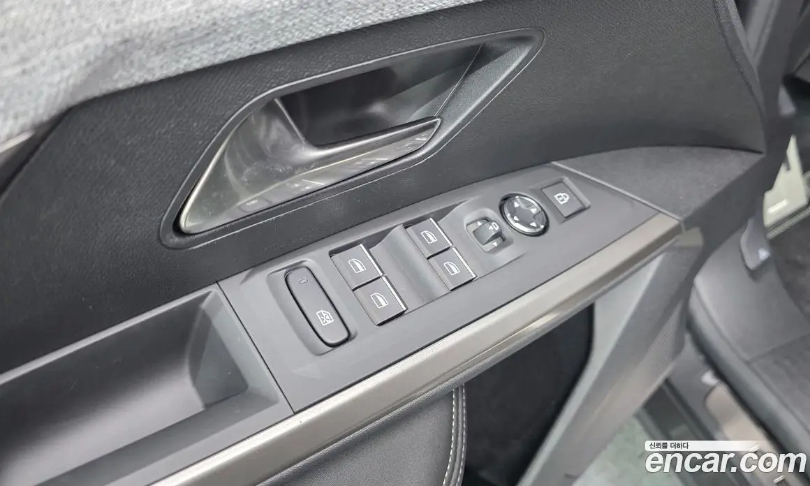 Peugeot 3008 2025 1.2 автомат (гидро), фото 28