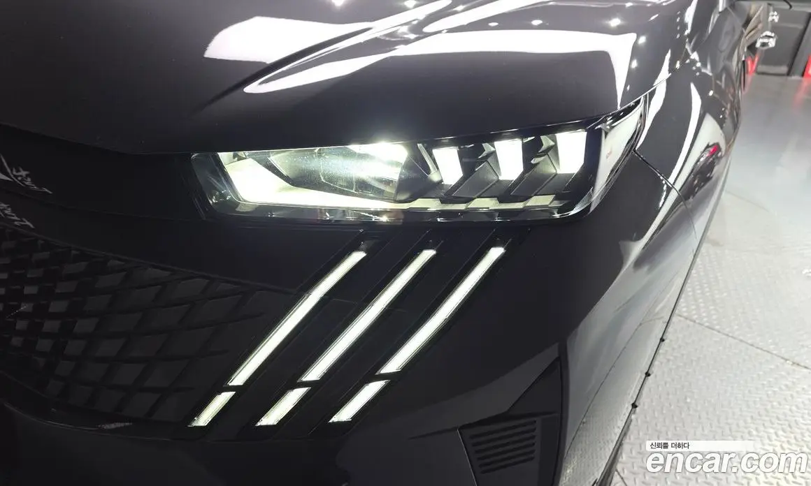 Peugeot 3008 2025 1.2 автомат (гидро), фото 8