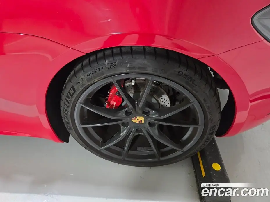 Porsche 718 2018 2.5 механика, фото 7 Porsche 718 2018 2.5 механика, фото 7