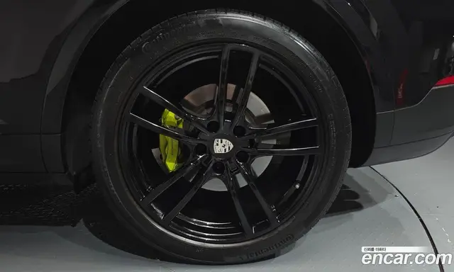 Porsche Cayenne 2023 3.0 автомат (гидро), миниатюра 6