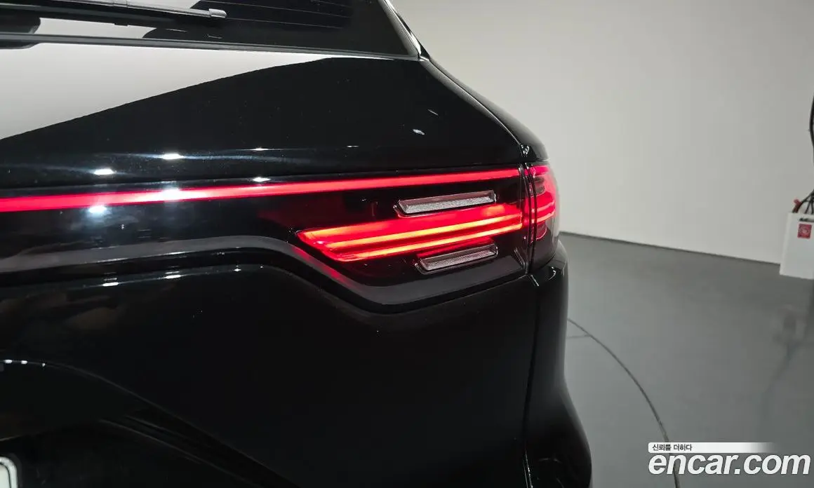 Porsche Cayenne 2023 3.0 автомат (гидро), фото 8