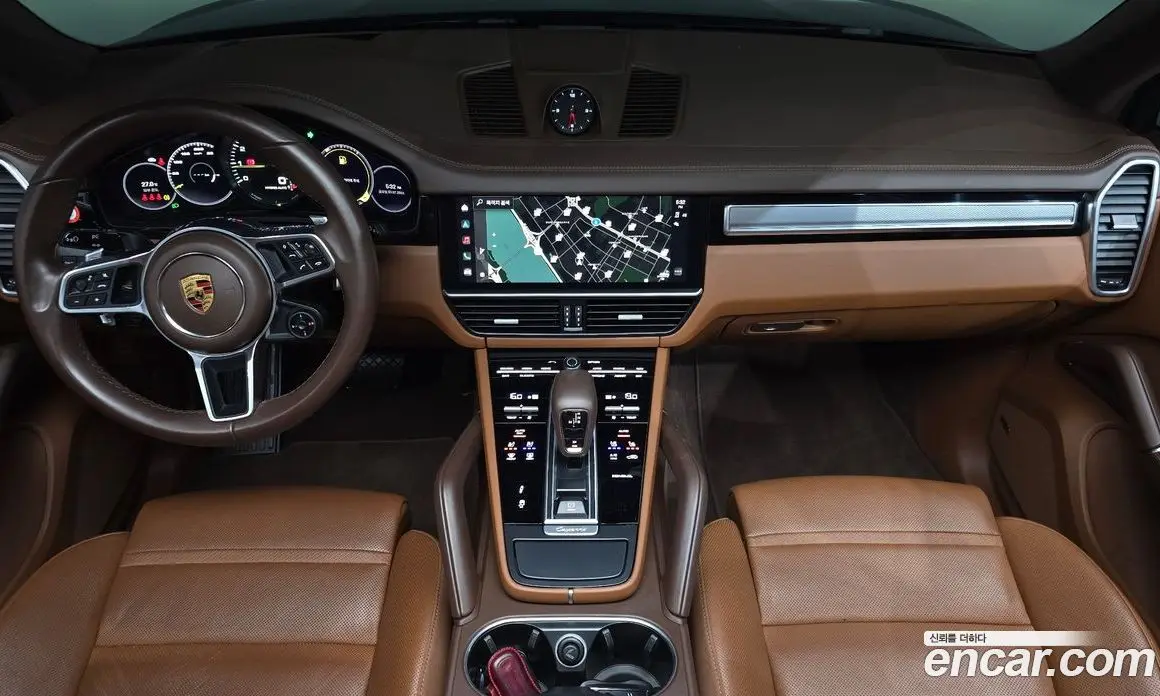 Porsche Cayenne 2023 3.0 автомат (гидро), фото 9