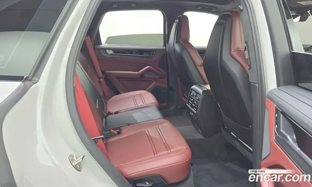 Porsche Cayenne 2025 4.0 автомат (гидро), миниатюра 11 Porsche Cayenne 2025 4.0 автомат (гидро), миниатюра 11