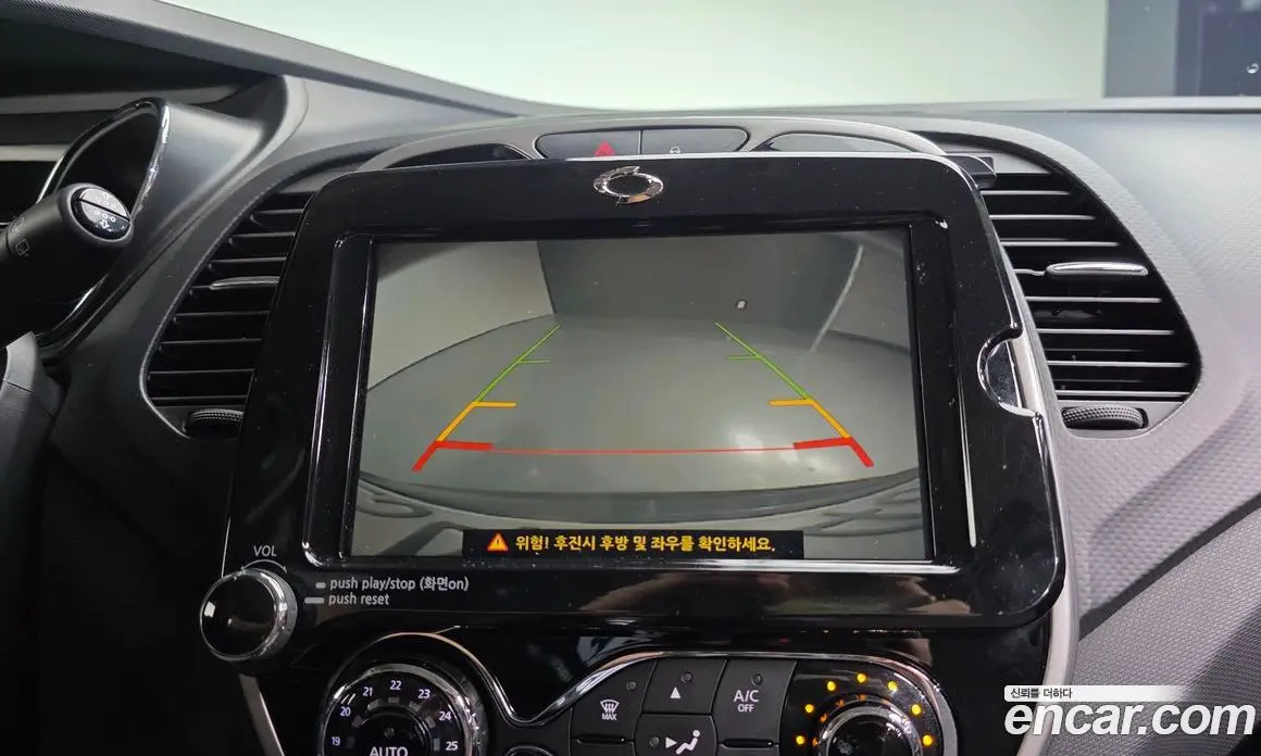 Renault (Samsung) QM3 2016 1.5 автомат (гидро), фото 15 Renault (Samsung) QM3 2016 1.5 автомат (гидро), фото 15