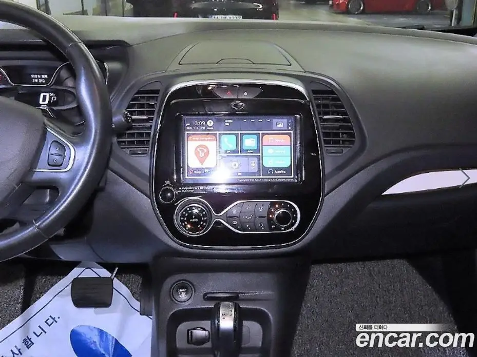 Renault (Samsung) QM3 2019 1.5 автомат (гидро), фото 12 Renault (Samsung) QM3 2019 1.5 автомат (гидро), фото 12