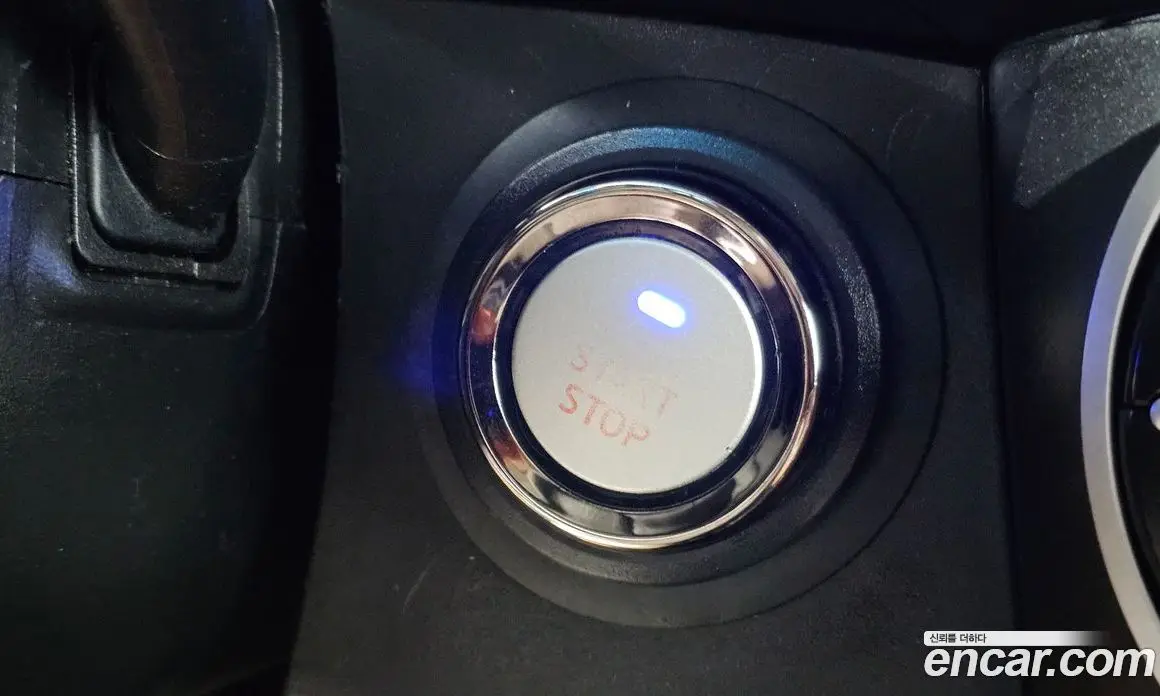 SsangYong Korando 2012 2.0 автомат (гидро), фото 19