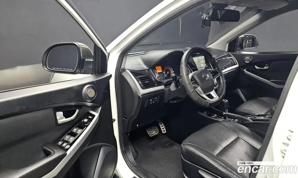 SsangYong Korando 2018 2.2 автомат (гидро), фото 13 SsangYong Korando 2018 2.2 автомат (гидро), фото 13