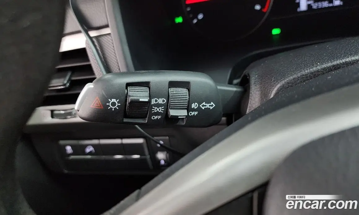 SsangYong Rexton 2018 2.2 автомат (гидро), фото 23 SsangYong Rexton 2018 2.2 автомат (гидро), фото 23