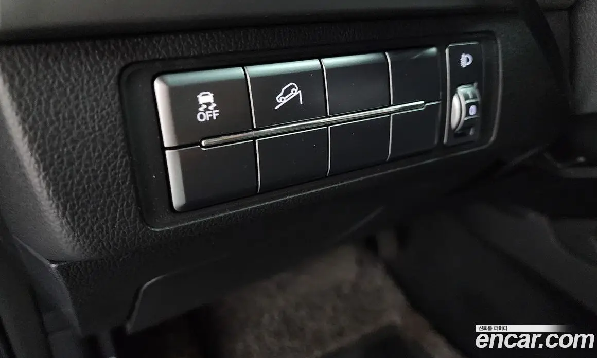 SsangYong Rexton 2018 2.2 автомат (гидро), фото 27 SsangYong Rexton 2018 2.2 автомат (гидро), фото 27