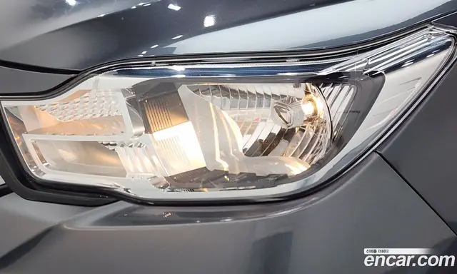SsangYong Rexton 2018 2.2 автомат (гидро), миниатюра 8 SsangYong Rexton 2018 2.2 автомат (гидро), миниатюра 8