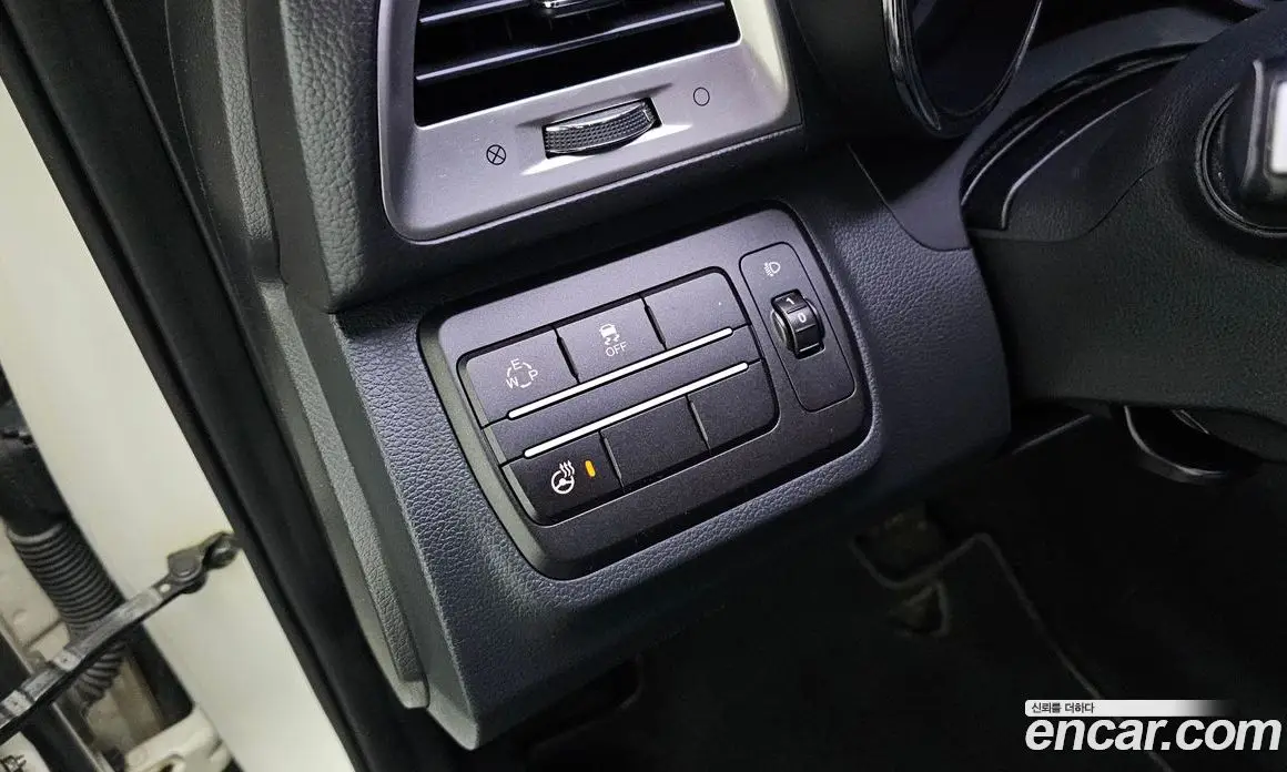 SsangYong TIBOLI 2015 1.6 автомат (гидро), фото 19