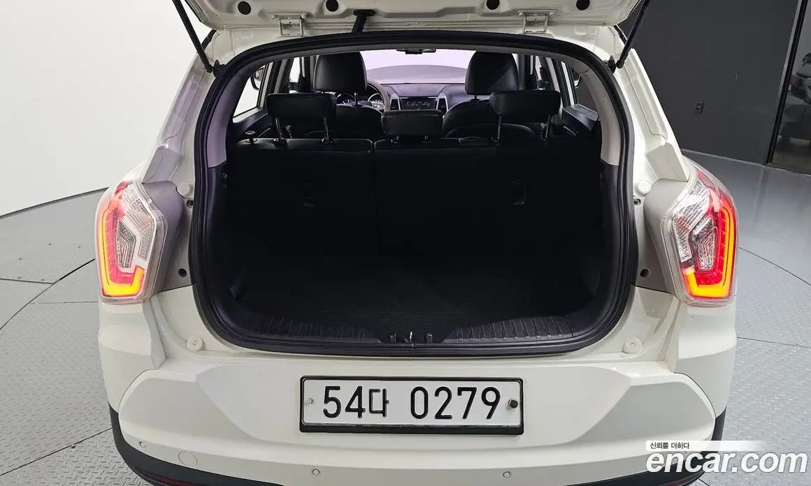 SsangYong TIBOLI 2015 1.6 автомат (гидро), фото 20