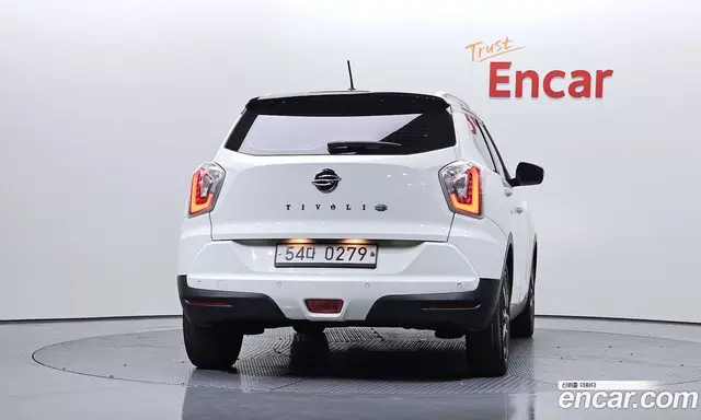 SsangYong TIBOLI 2015 1.6 автомат (гидро), миниатюра 4