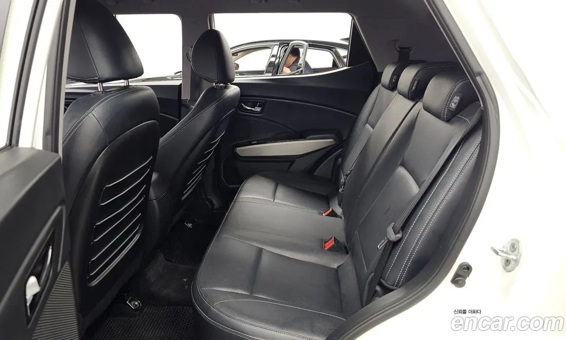 SsangYong TIBOLI 2016 1.6 автомат (гидро), фото 16 SsangYong TIBOLI 2016 1.6 автомат (гидро), фото 16