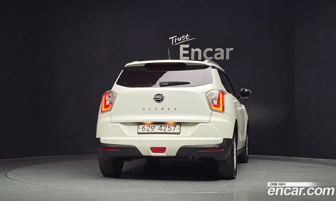 SsangYong TIBOLI 2016 1.6 автомат (гидро), фото 4 SsangYong TIBOLI 2016 1.6 автомат (гидро), фото 4