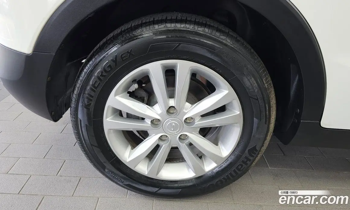 SsangYong TIBOLI 2016 1.6 автомат (гидро), фото 5 SsangYong TIBOLI 2016 1.6 автомат (гидро), фото 5