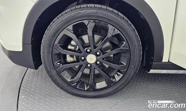SsangYong TIBOLI 2017 1.6 автомат (гидро), миниатюра 5