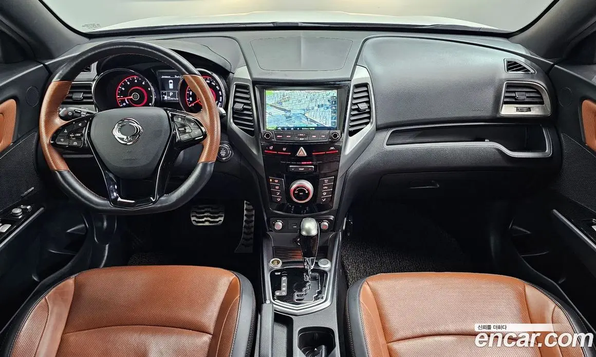 SsangYong TIBOLI 2017 1.6 автомат (гидро), фото 7