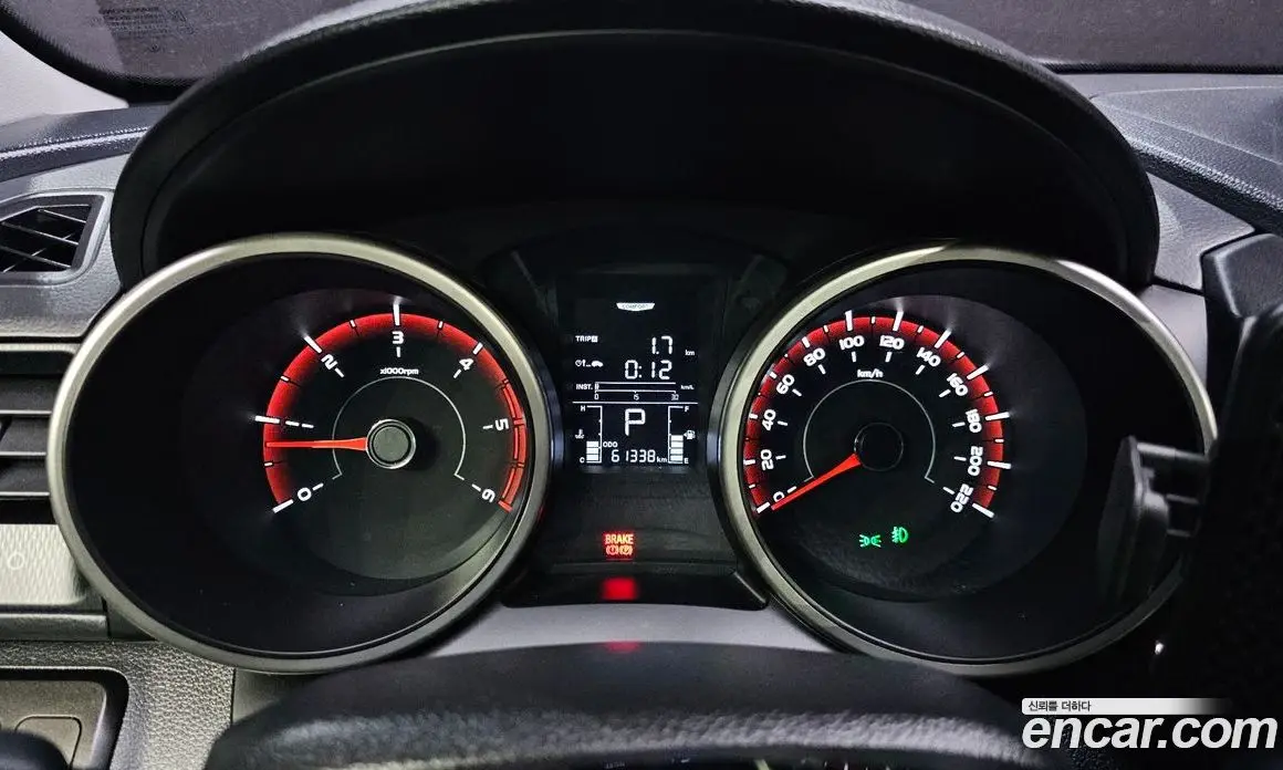 SsangYong TIBOLI 2017 1.6 автомат (гидро), фото 8 SsangYong TIBOLI 2017 1.6 автомат (гидро), фото 8