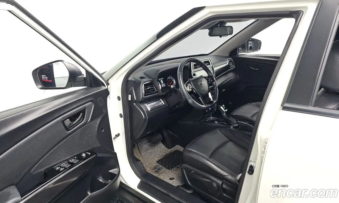 SsangYong TIBOLI 2020 1.5 автомат (гидро), фото 12 SsangYong TIBOLI 2020 1.5 автомат (гидро), фото 12