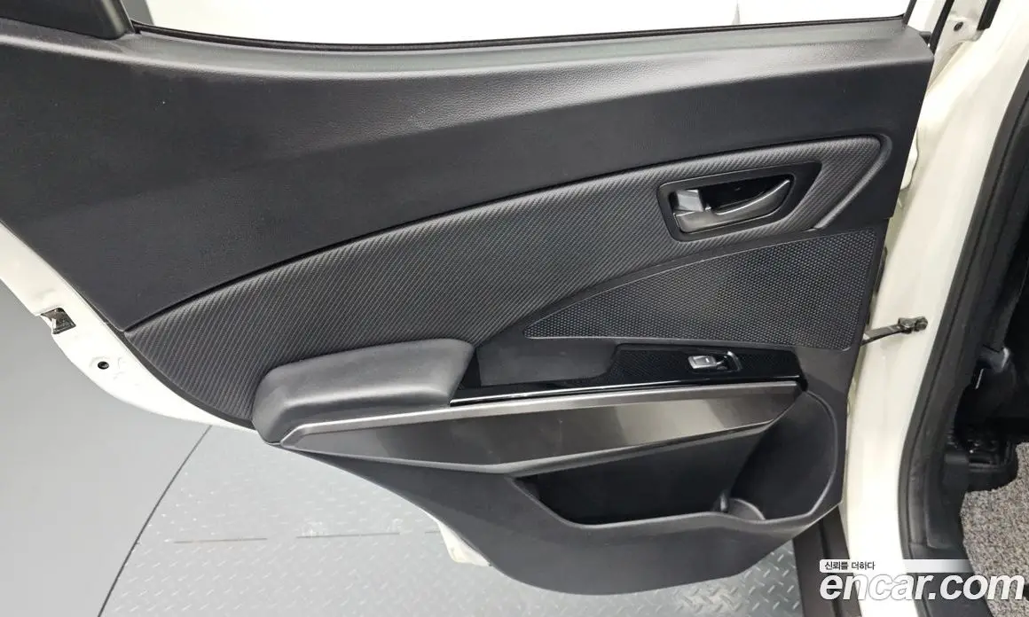SsangYong TIBOLI 2020 1.5 автомат (гидро), фото 14 SsangYong TIBOLI 2020 1.5 автомат (гидро), фото 14