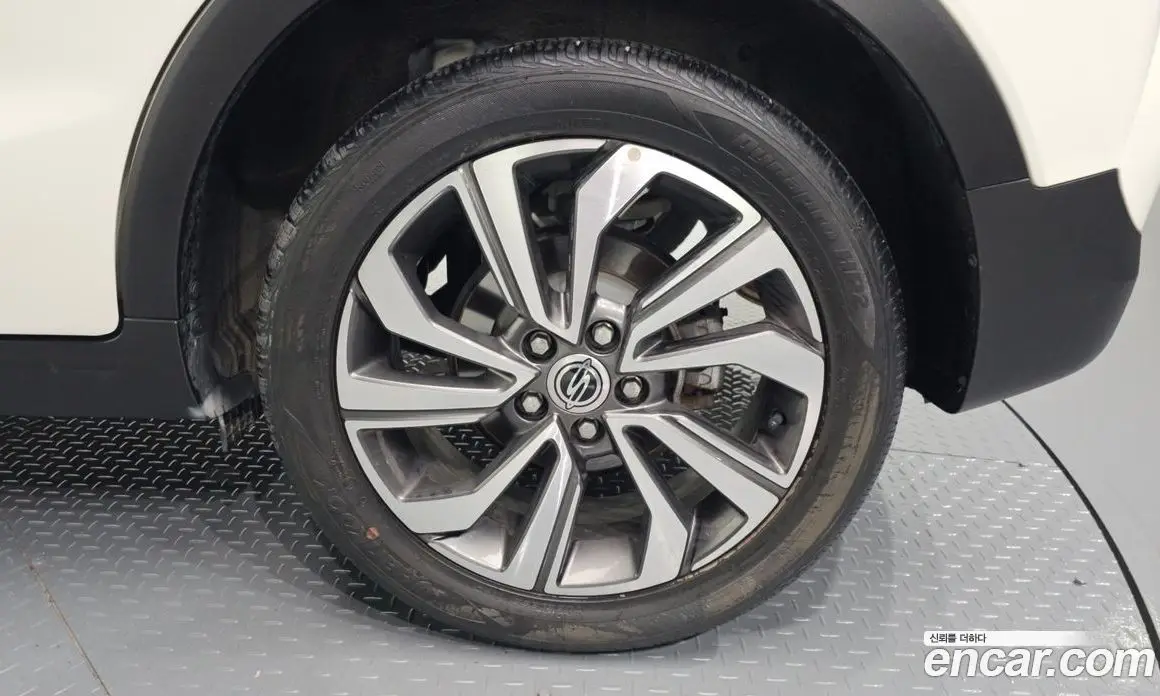 SsangYong TIBOLI 2020 1.5 автомат (гидро), фото 6 SsangYong TIBOLI 2020 1.5 автомат (гидро), фото 6