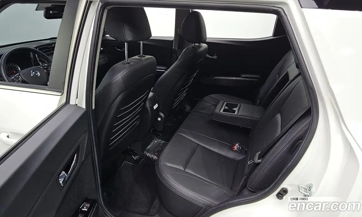 SsangYong TIBOLI 2022 1.5 автомат (гидро), фото 11 SsangYong TIBOLI 2022 1.5 автомат (гидро), фото 11