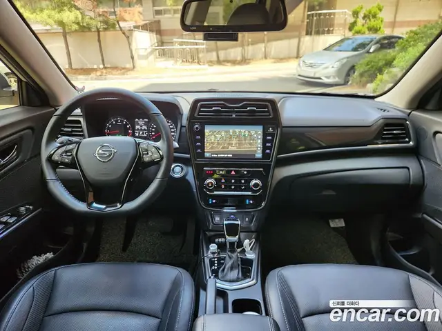 SsangYong TIBOLI 2022 1.5 автомат (гидро), миниатюра 7