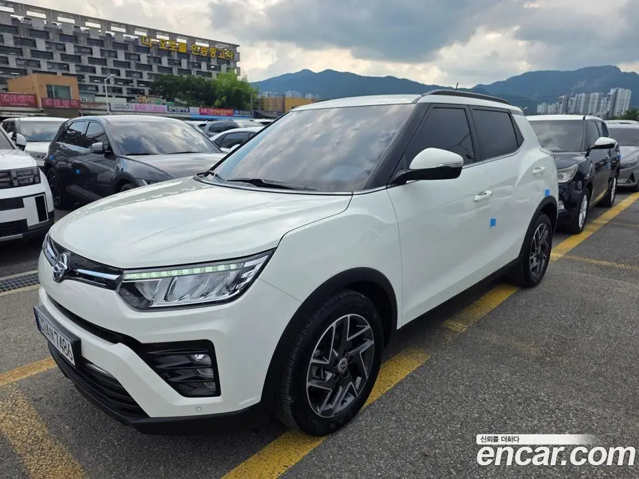 SsangYong TIBOLI 2022 1.5 автомат (гидро), фото 1 SsangYong TIBOLI 2022 1.5 автомат (гидро), фото 1