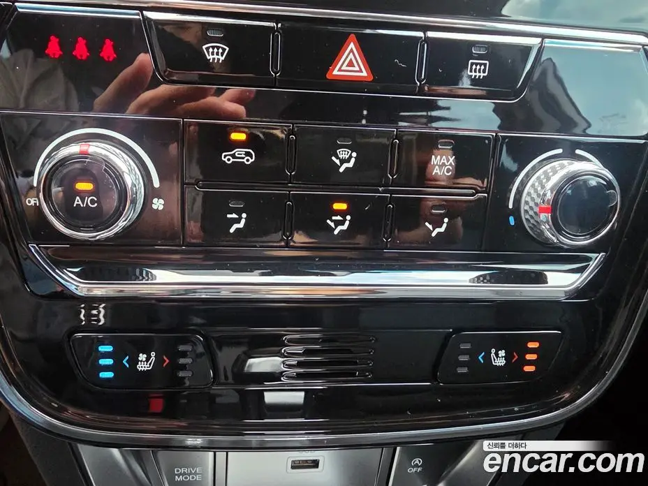 SsangYong TIBOLI 2022 1.5 автомат (гидро), фото 12 SsangYong TIBOLI 2022 1.5 автомат (гидро), фото 12