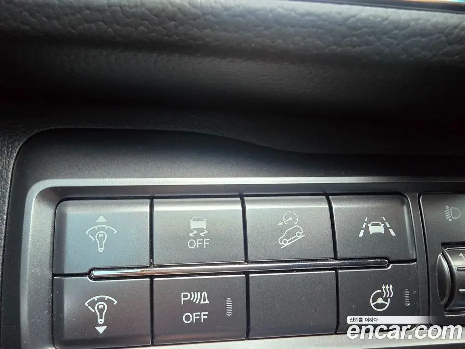 SsangYong TIBOLI 2022 1.5 автомат (гидро), фото 13 SsangYong TIBOLI 2022 1.5 автомат (гидро), фото 13
