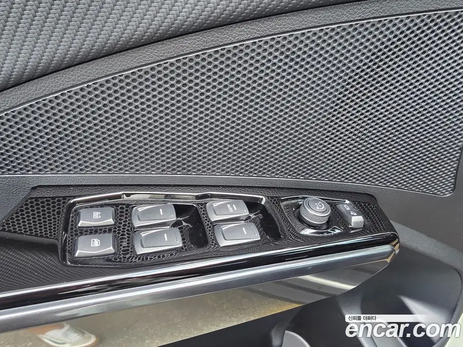 SsangYong TIBOLI 2022 1.5 автомат (гидро), фото 14 SsangYong TIBOLI 2022 1.5 автомат (гидро), фото 14