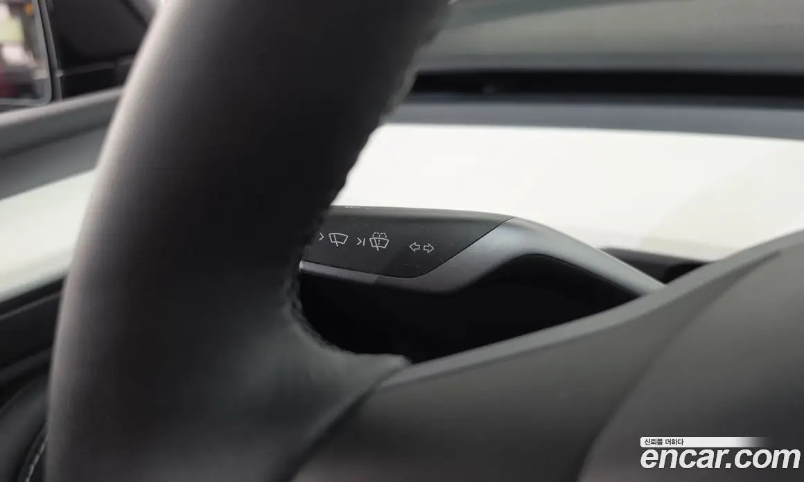 Tesla Model Y 2023 0.2 автомат (гидро), фото 25 Tesla Model Y 2023 0.2 автомат (гидро), фото 25