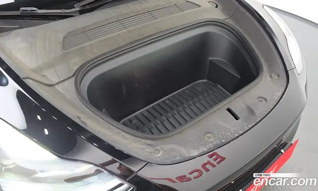 Tesla Model Y 2023 0.2 автомат (гидро), миниатюра 6 Tesla Model Y 2023 0.2 автомат (гидро), миниатюра 6
