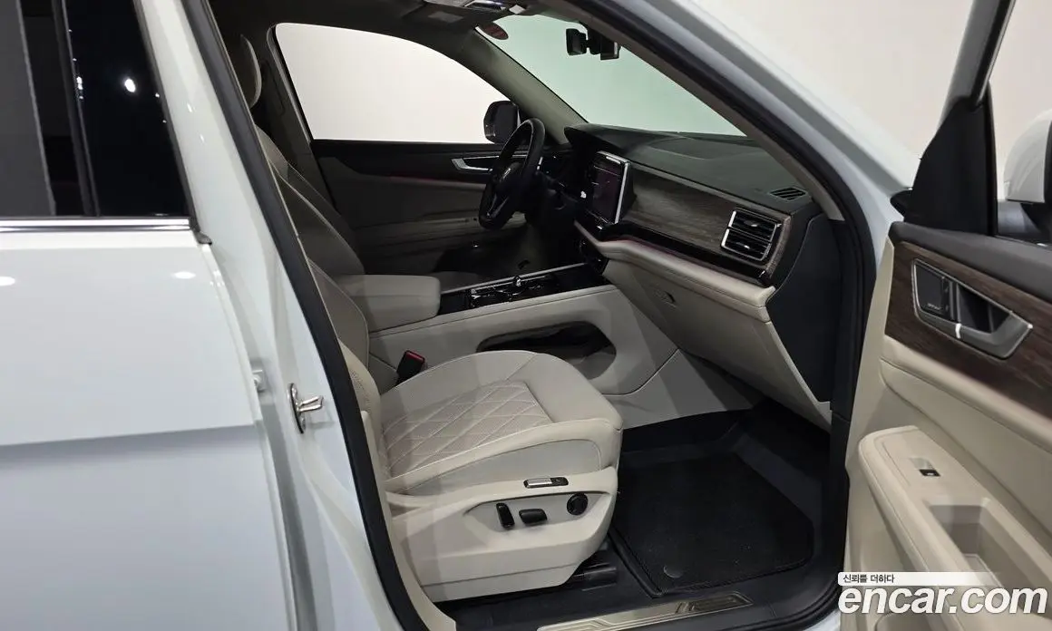 Volkswagen Atlas 2025 2.0 автомат (гидро), фото 16 Volkswagen Atlas 2025 2.0 автомат (гидро), фото 16