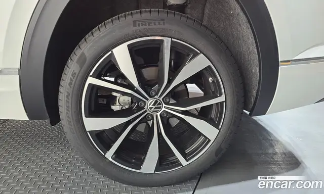Volkswagen Atlas 2025 2.0 автомат (гидро), миниатюра 7 Volkswagen Atlas 2025 2.0 автомат (гидро), миниатюра 7