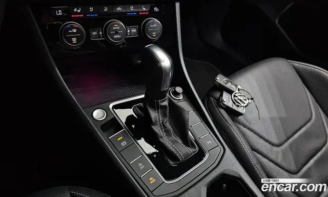 Volkswagen Jetta 2021 1.4 автомат (гидро), миниатюра 11