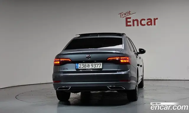 Volkswagen Jetta 2021 1.4 автомат (гидро), миниатюра 3
