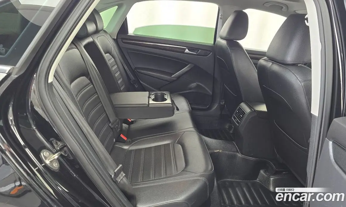 Volkswagen Passat 2015 1.8 автомат (гидро), фото 11 Volkswagen Passat 2015 1.8 автомат (гидро), фото 11