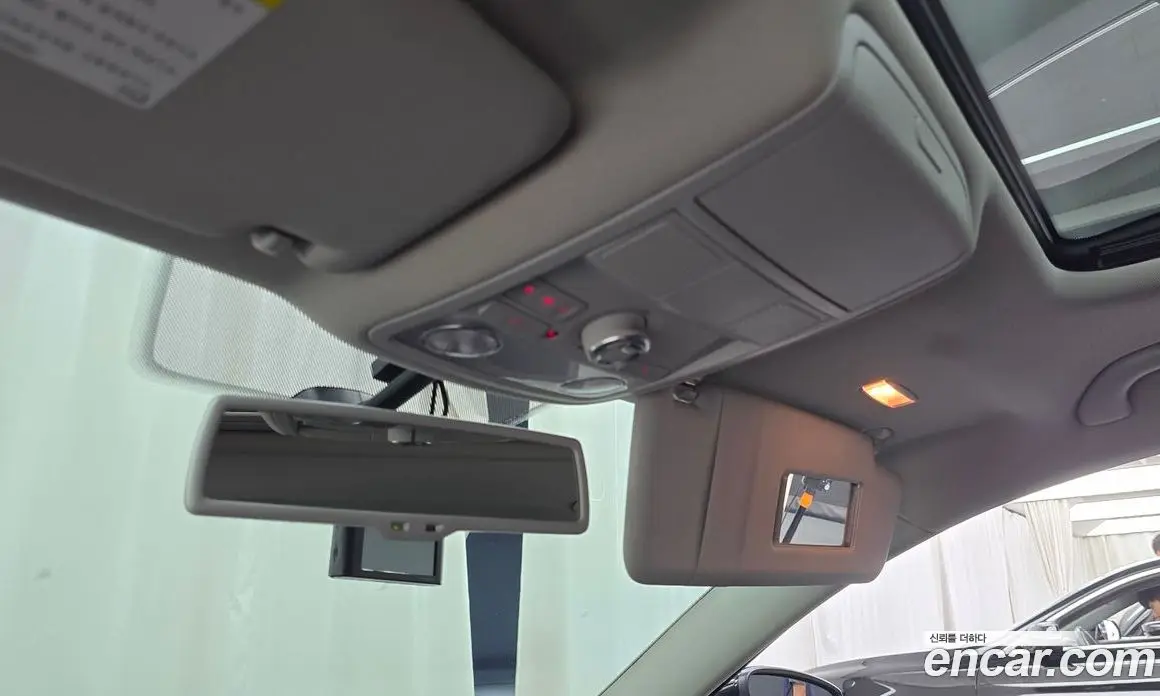 Volkswagen Passat 2015 1.8 автомат (гидро), фото 17 Volkswagen Passat 2015 1.8 автомат (гидро), фото 17